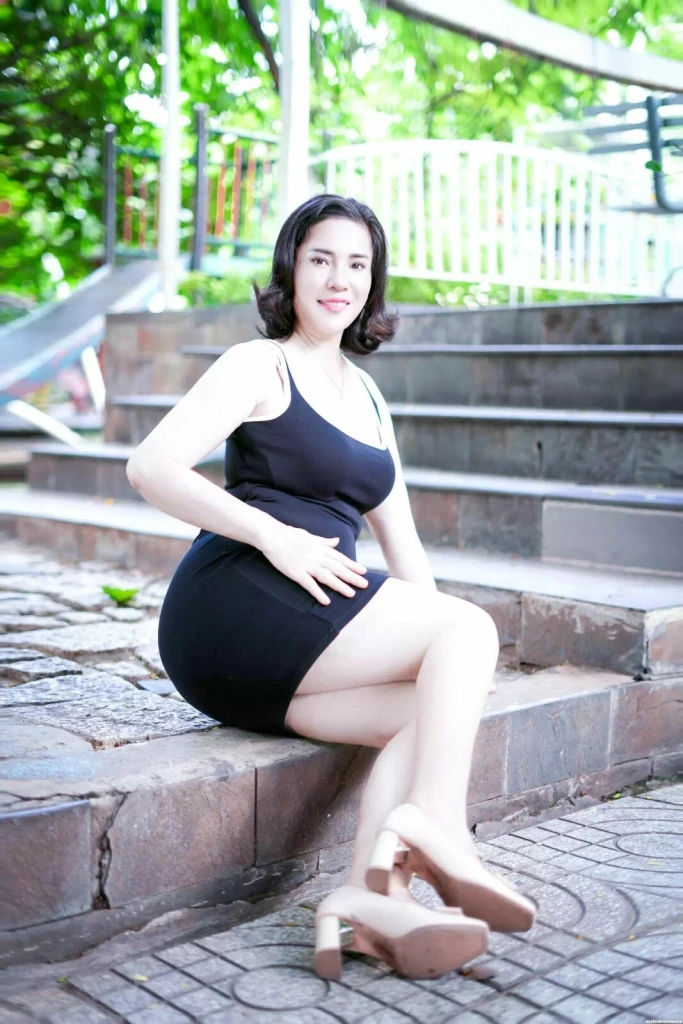 Cuifeng Profile image 3
