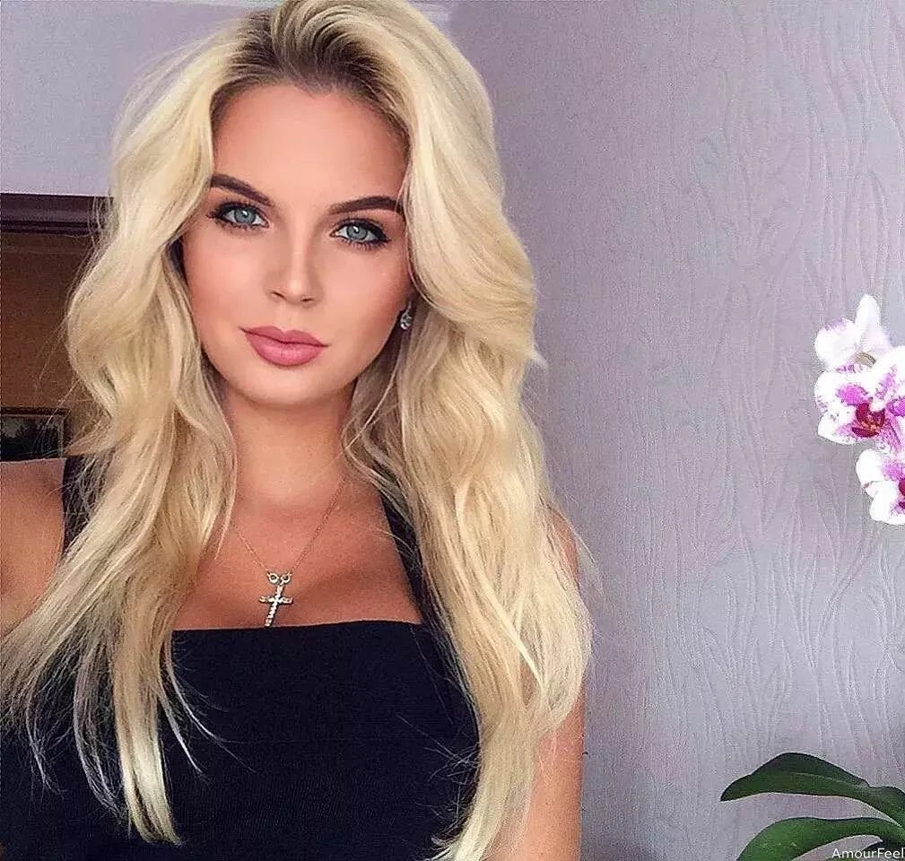Anna Profile image 5