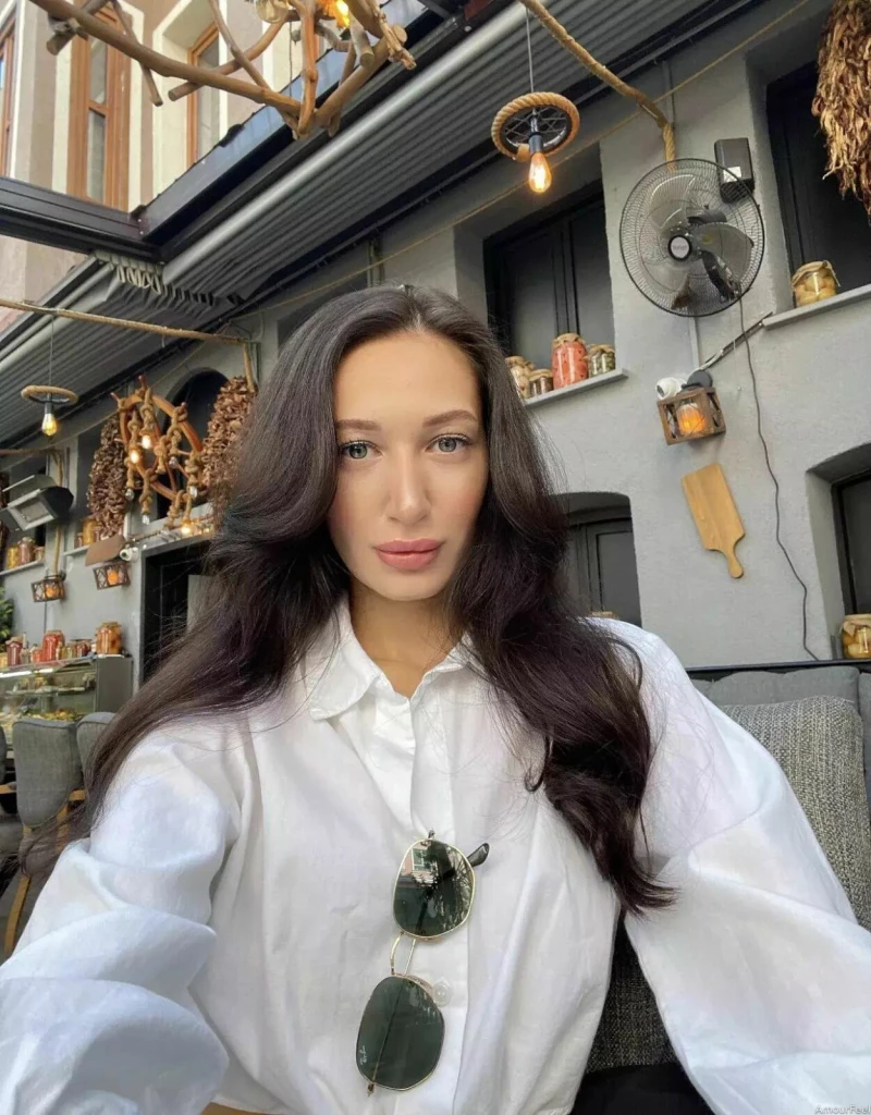 Natalyia Profile image 3