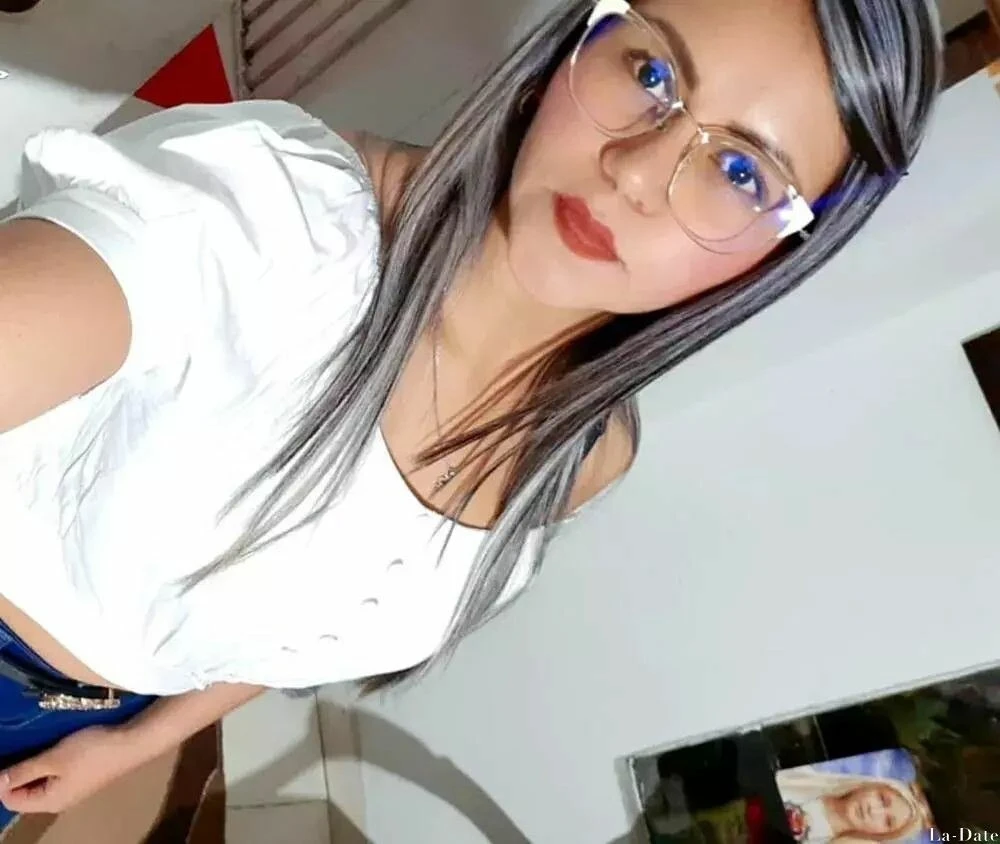 Camila Profile image 3
