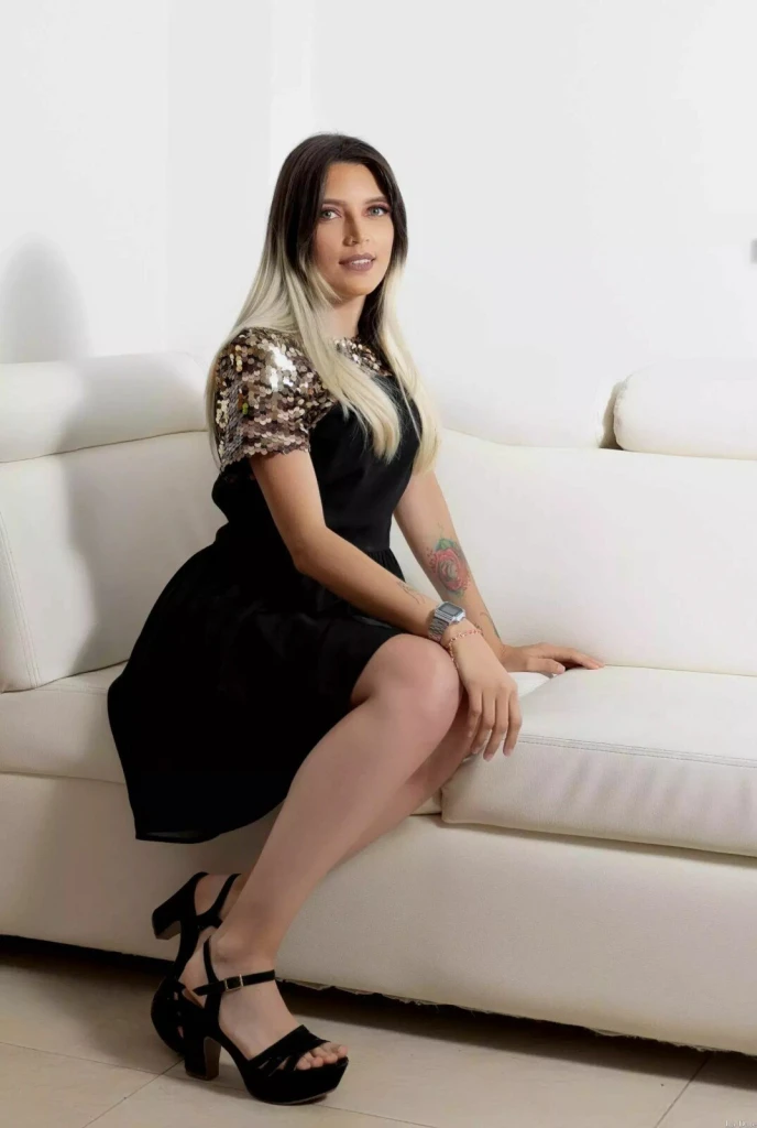 Jharly Profile image 3