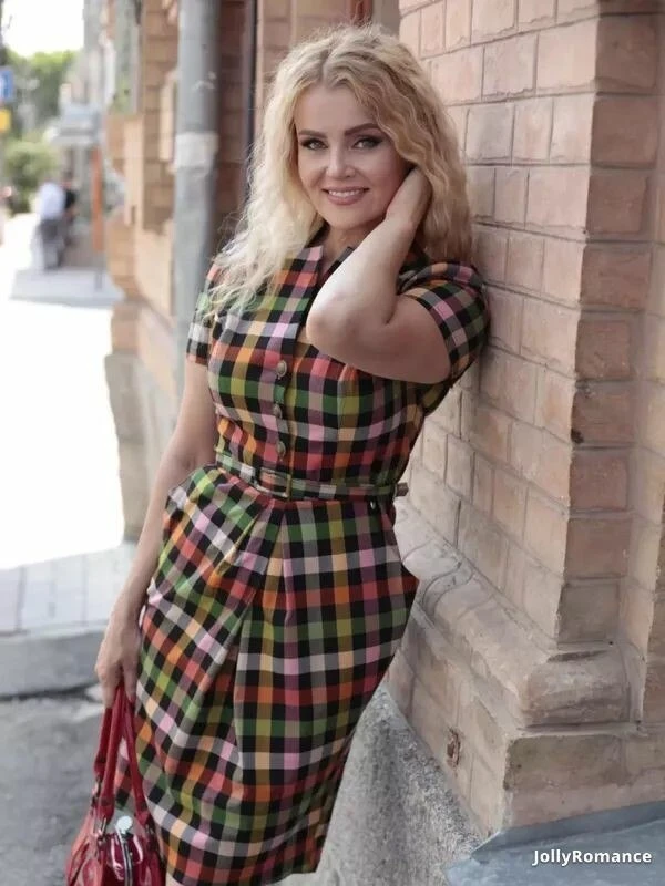 Anna Profile image 1
