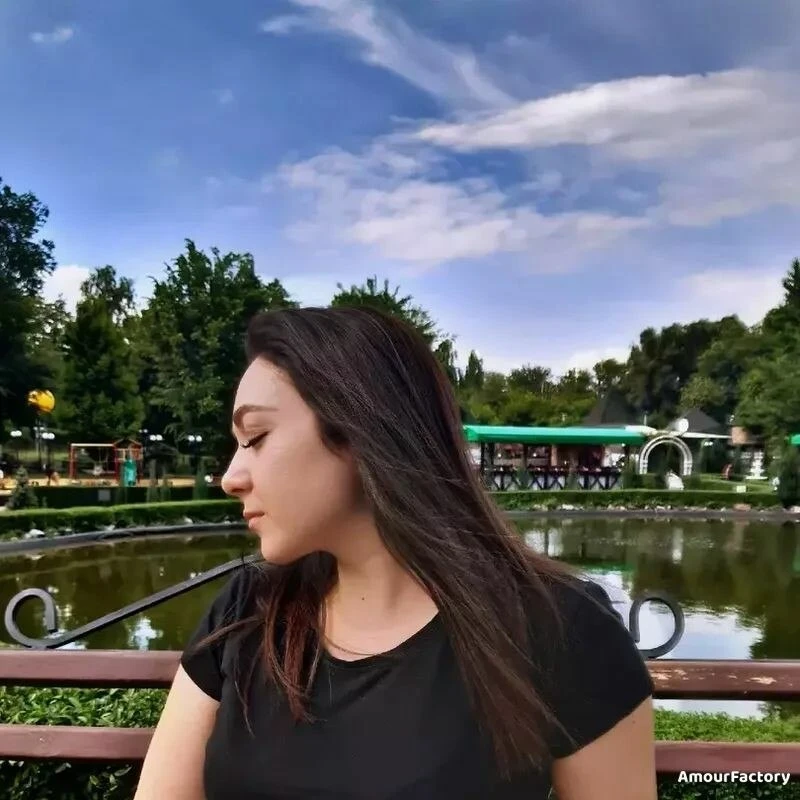 Tatiana Profile image 4