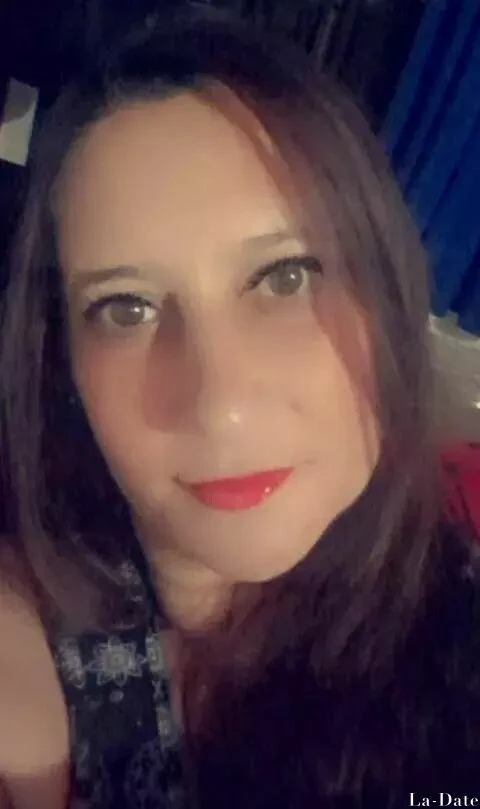 Paola Profile image 1