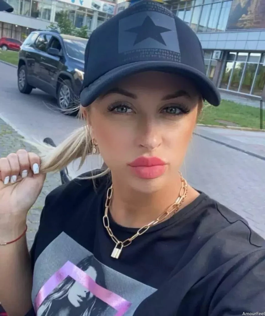 Viktoriia Profile image 2