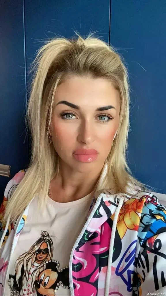 Viktoriia Profile image 1