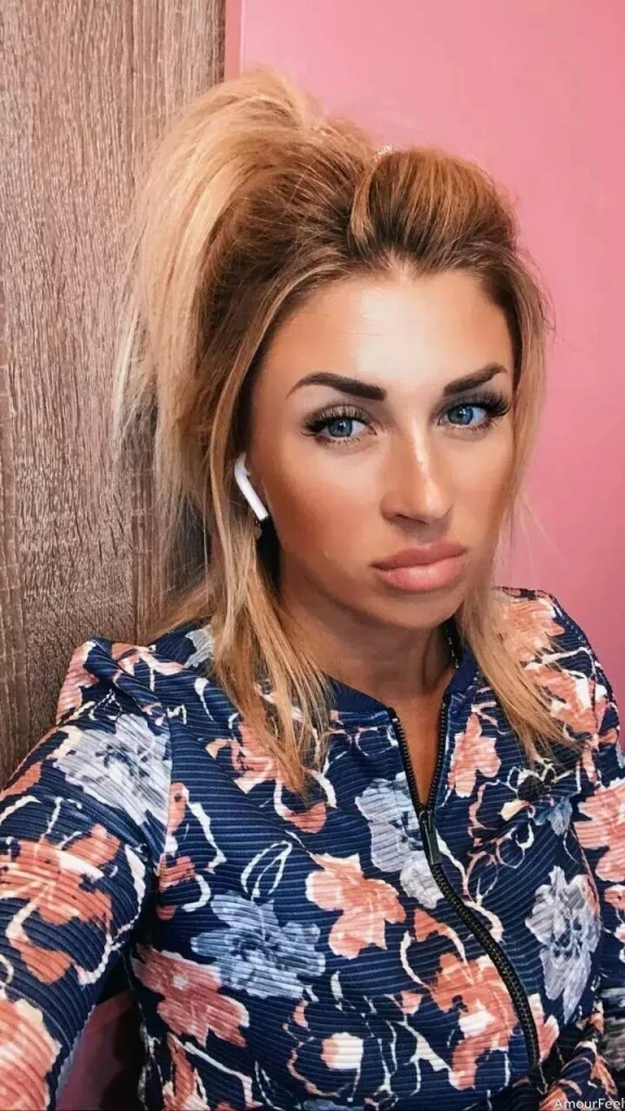 Viktoriia Profile image 4