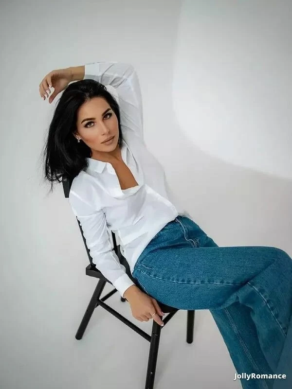 Sofia Profile image 4