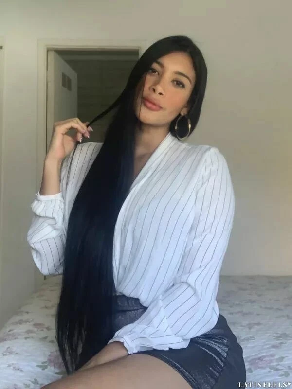 Mariana Profile image 5