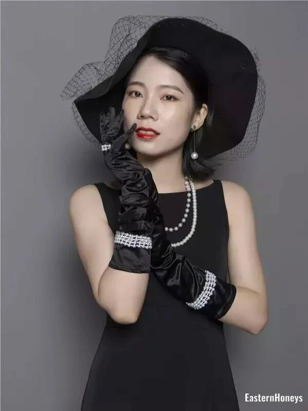 Dongmei Profile image 3