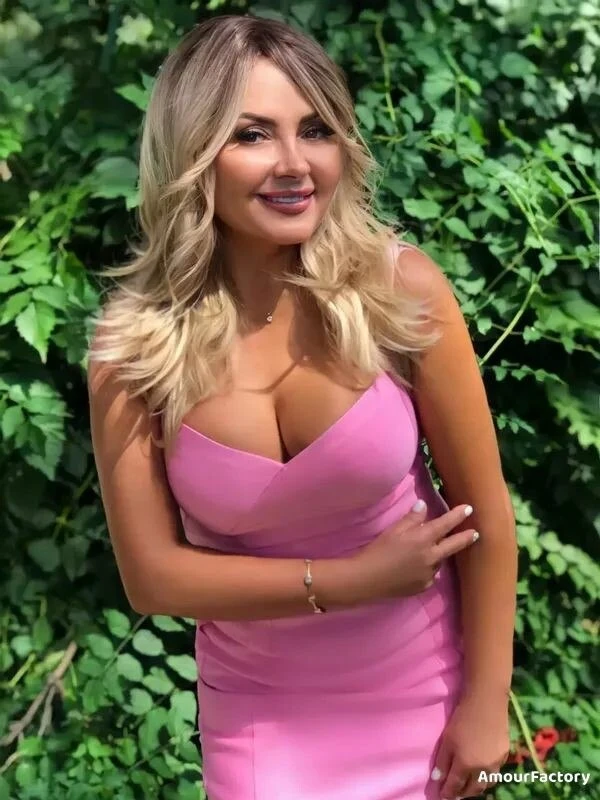 Iryna Profile image 3