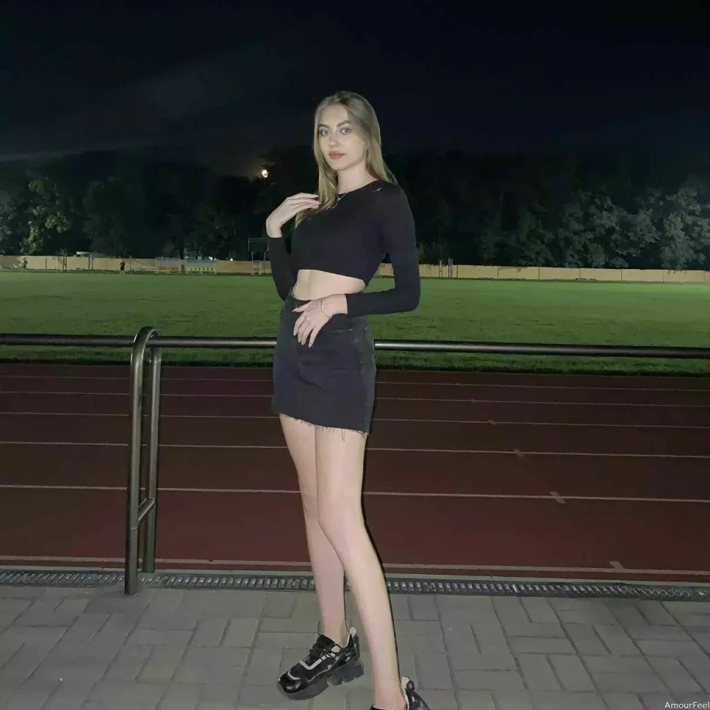 Yuliya Profile image 2