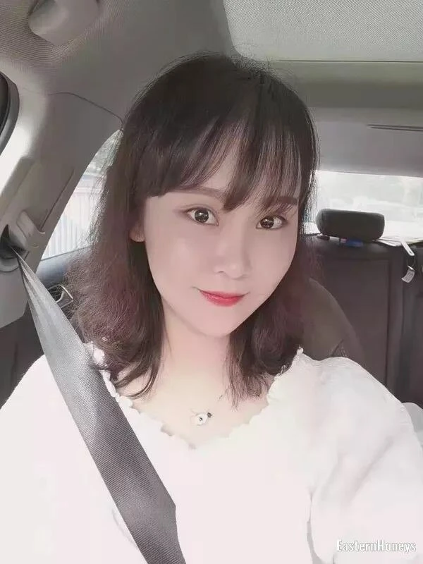 Lisa Profile image 2