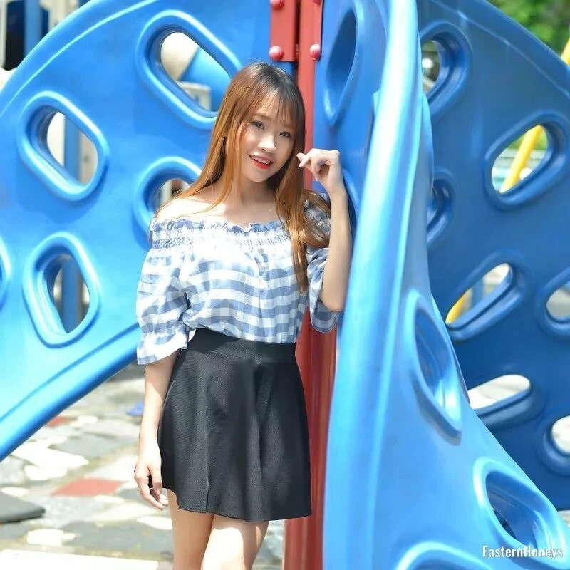 Nguyen Bich Profile image 1