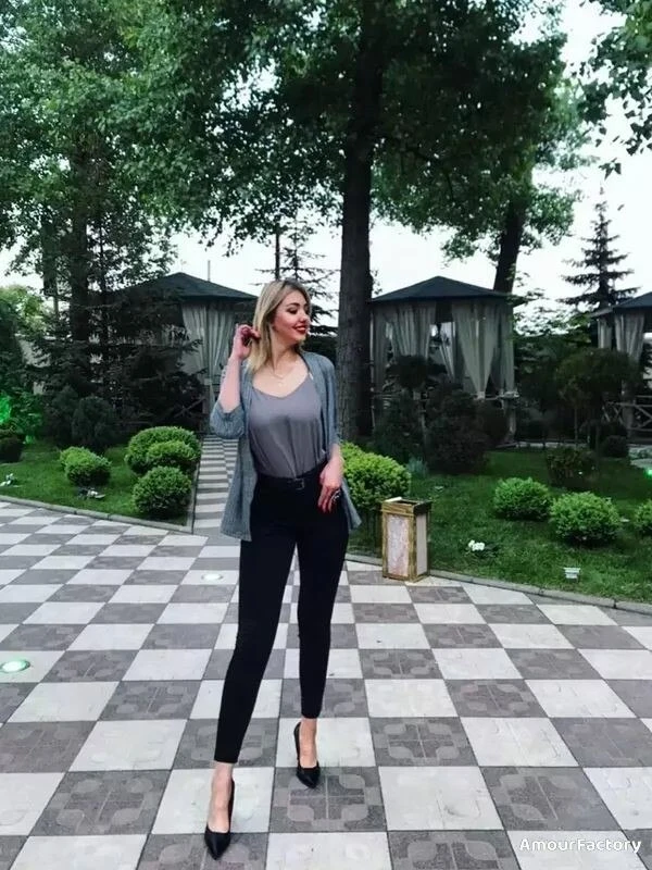 Zoya Profile image 3