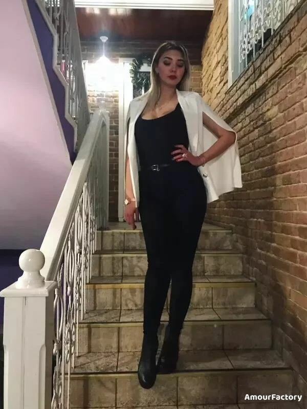 Zoya Profile image 4