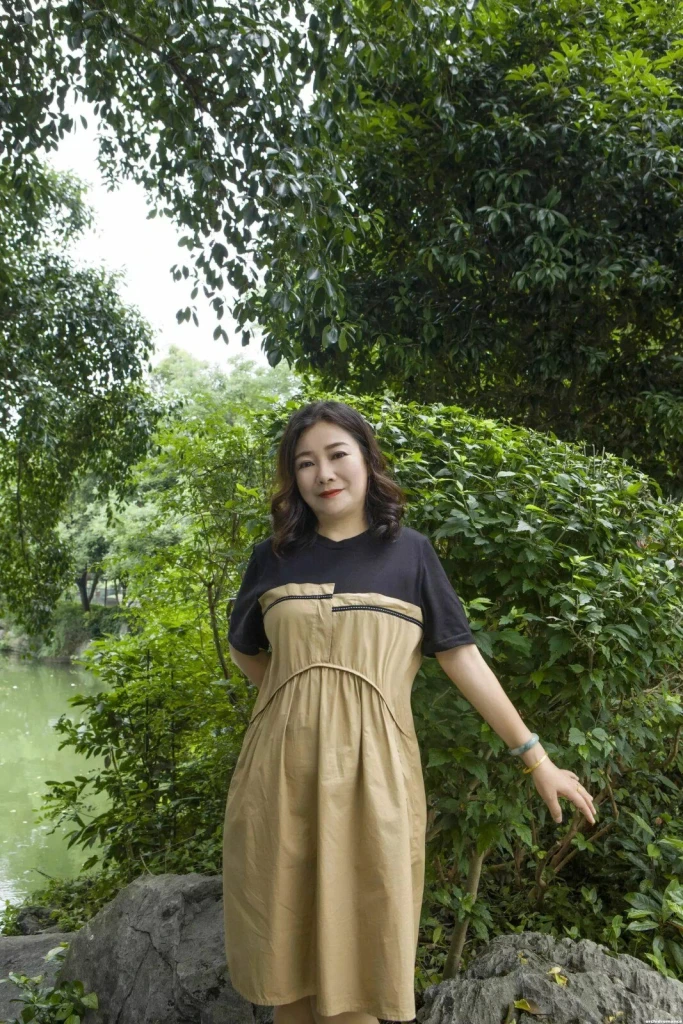 Yanxiao Profile image 1